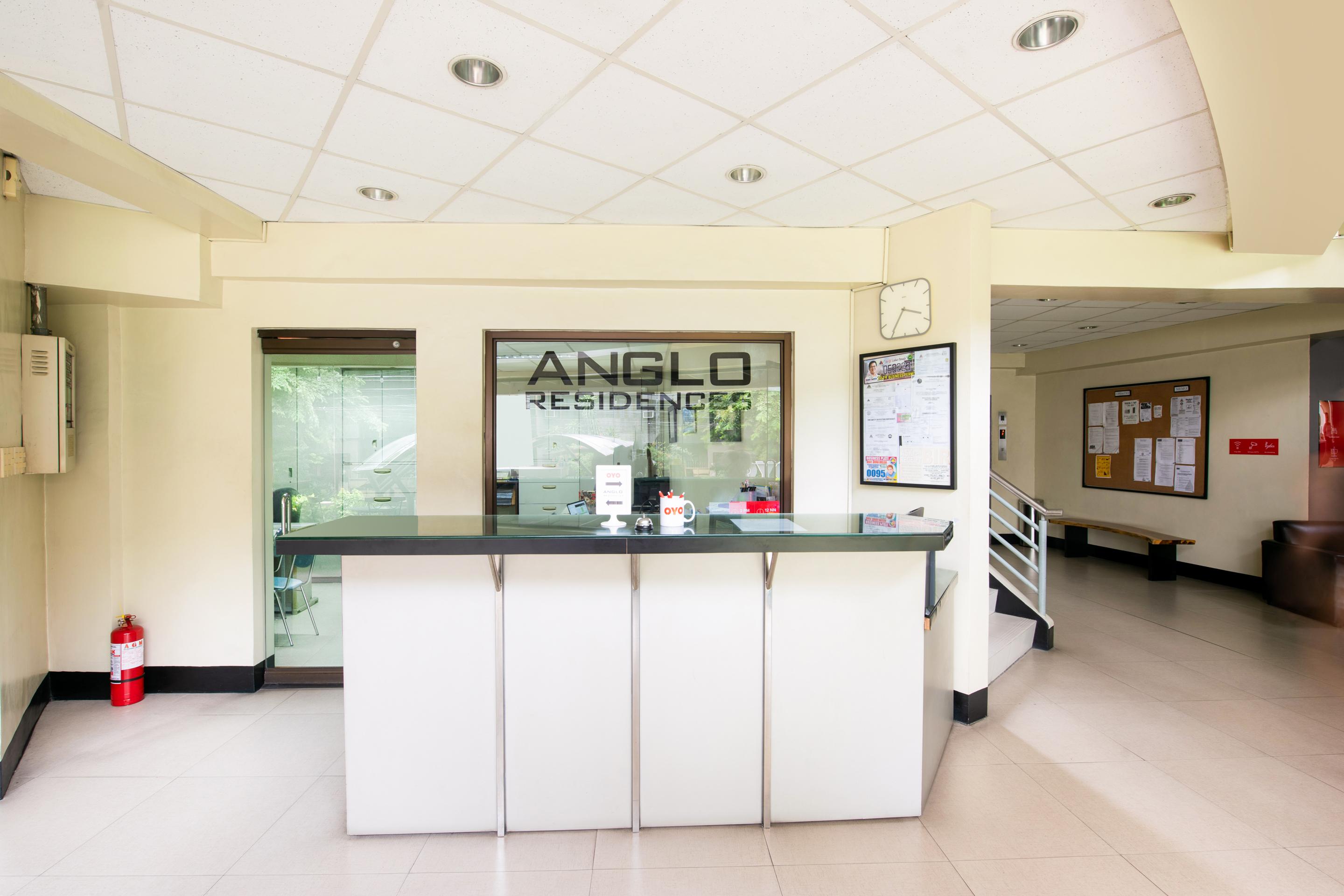 Anglo Residences Manila Кесон-Сити Экстерьер фото