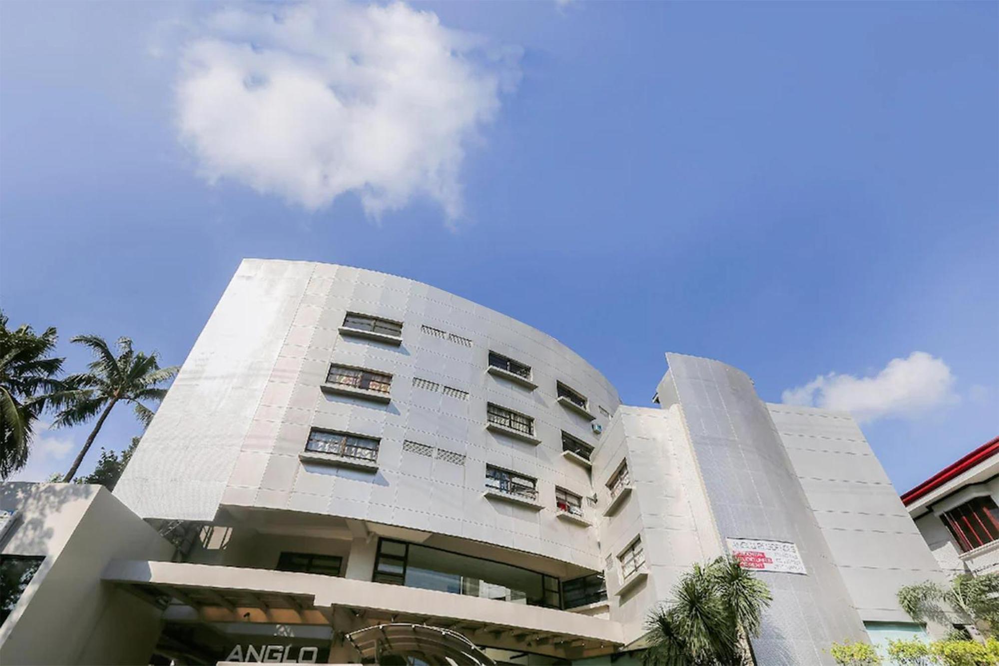 Anglo Residences Manila Кесон-Сити Экстерьер фото